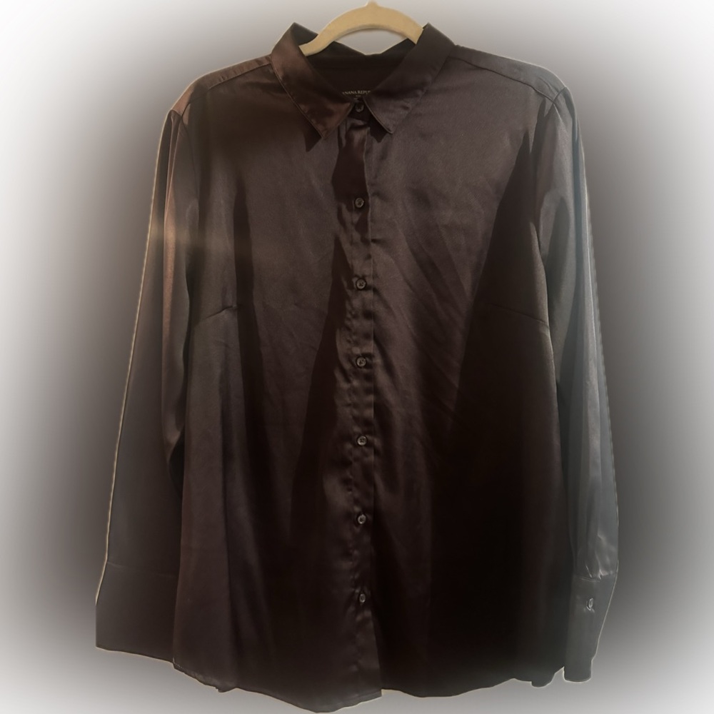 Banana Republic Factory Black Button Down Shirt